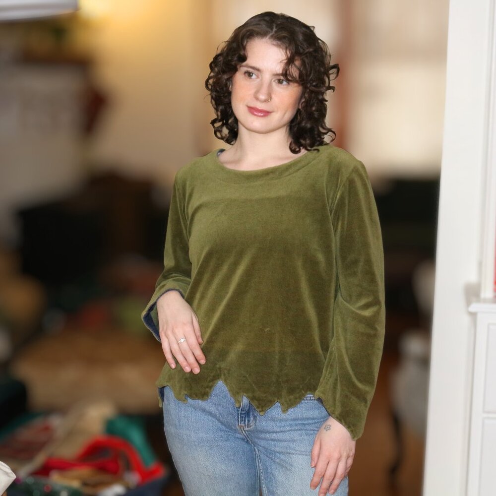 Homemade Vintage Peter Pan Style Sweater
